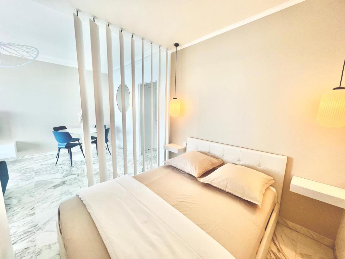 Seaviews By Jenni Menton, La Suite, Superbe Front De Mer, Top Emplacement Avec Terrasse Et Parking! Экстерьер фото